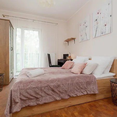 Apartment Wola Banderii By Renters