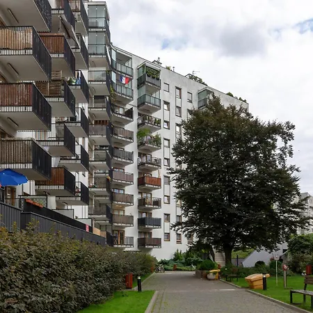Wola Banderii By Renters