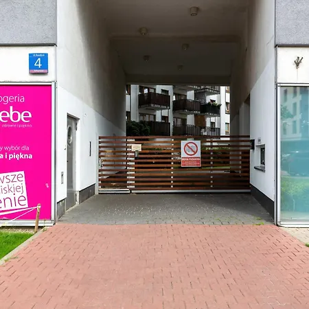 Wola Banderii By Renters * Warsaw